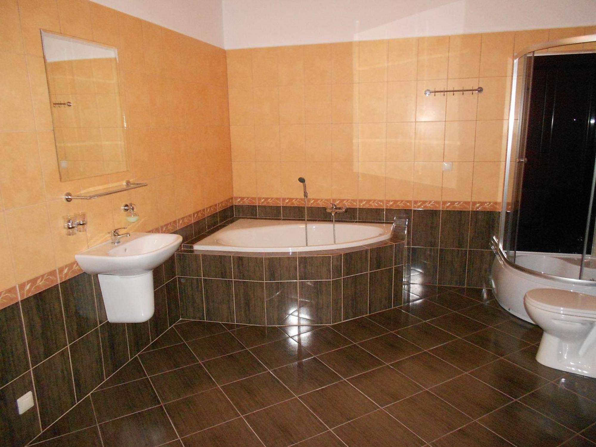 Pokoje Goscinne Viktorjan Raszowa Quarto foto